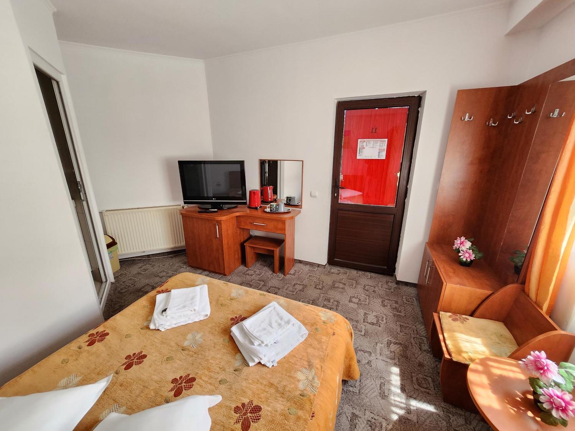Casa Minerva Hotel Buşteni Exterior foto